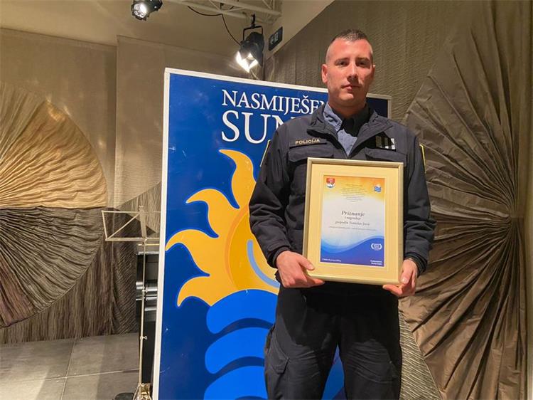 Slika /2022/nasmiješeno sunce22/NS1.jpg